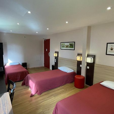 Brit Hotel St-Quentin/Nord Fayet  Exteriér fotografie