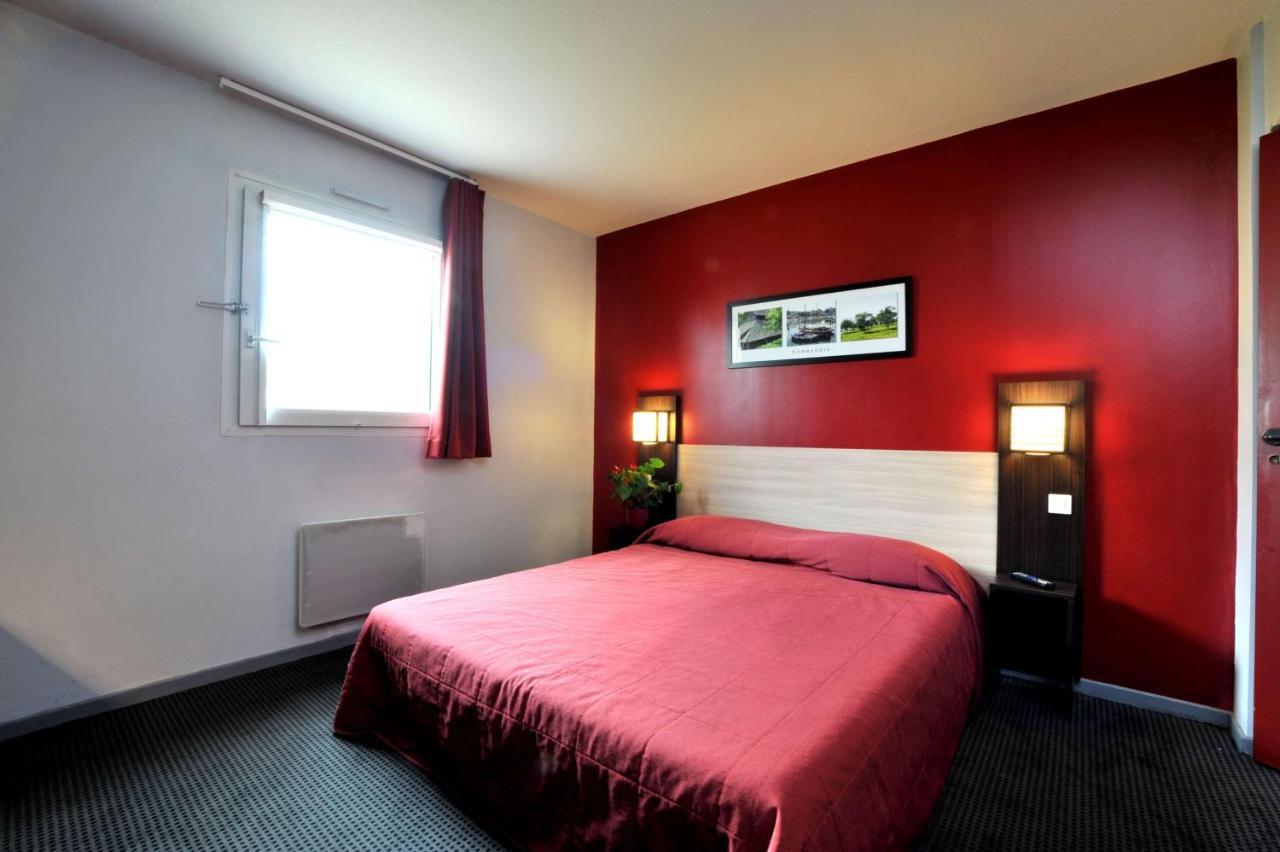 Brit Hotel St-Quentin/Nord Fayet  Exteriér fotografie